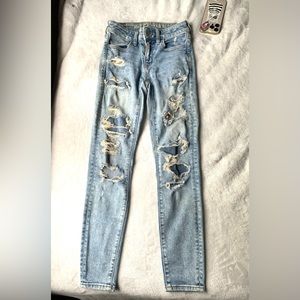 American Eagle Outfitters ripped jeans